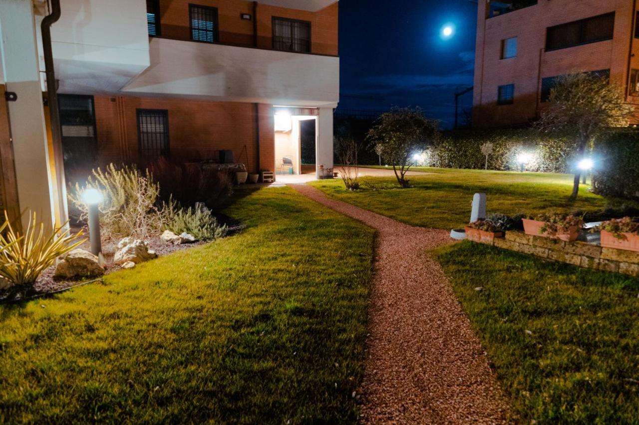 Апартаменти Il Giardino Di Boccaccio Кастенасо Екстер'єр фото